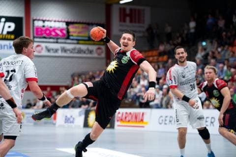 Lübbecke, Deutschland 20.04.2019: 2. Handball Bundesliga - 2018 2019 - TuS-N-Lübbecke vs. TuS Ferndorf (M) Lukasz Gierak (Lübbecke) Lübbecke Nordrhein-Westfalen Deutschland Merkur Arena