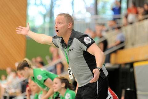 Christian Denk (SG 09 Kirchhof Trainer) SG H2Ku Herrenberg, Handball, Ligaspiel, 20.04.2019, Foto:TBaur Eibner SG H2Ku Herrenberg Kuties vs. SG 09 Kirchhof Herrenberg Copyright: xEIBNER TobiasxBaurx EP_TBR