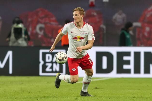 Marcel Halstenberg (RB Leipzig) - 1. Fussball Bundesliga Saison 2018-2019 RasenBallsport Leipzig vs. Hertha BSC Berlin in der Red Bull Arena in Leipzig - Freisteller,Aktion,Deutschland, Fußball, Mann, Maenner,30.03.2019 - Gemäß den Vorgaben der DFL Deutsche Fußball Liga ist es untersagt, in dem Stadion und oder vom Spiel angefertigte Fotoaufnahmen in Form von Sequenzbildern und oder videoaehnlichen Fotostrecken zu verwerten bzw. verwerten zu lassen. DFL regulations prohibit any use of photographs as image sequences and or quasi-video. *** Marcel Halstenberg RB Leipzig 1 Fussball Bundesliga Saison 2018 2019 RasenBallsport Leipzig vs. Hertha BSC Berlin in the Red Bull Arena in Leipzig Freisteller Aktion Deutschland Fußball Mann Maenner 30 03 2019 According to the guidelines of the DFL Deutsche Fußball Liga it is forbidden to use or have used photographs taken in the stadium and or from the match in the form of sequence pictures and or video-like photo galleries DFL regulations prohibit any use of photographs as image sequences and or quasi video