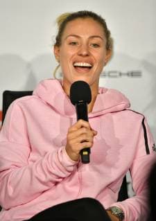 Angelique KERBER (GER) Interview nach dem Match Tennis Damen Porsche-Cup Porsche Tennis Grand Prix GP Stuttgart 2019 Porsche-Arena 25.04.2019 Porsche Tennis Grand Prix Stuttgart 2018