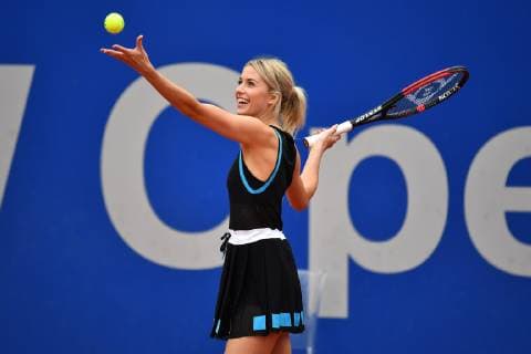 Model LENA GERCKE auf dem Tennisplatz. Pressetermin-Promidoppel Lena Gercke Alexander Zverev. Tennis BMW Open 2019 am 26.04.2019 in Muenchen.