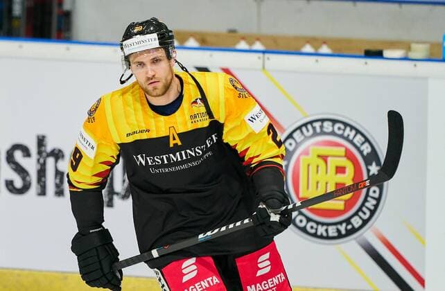 NHL Eishockey Herren USA Pro Player Leon DRAISAITL, DEB 29 (Edmonton Oilers) GERMANY - AUSTRIA 2-3 Ice hockey Eishockey Euro Hockey Challenge in Regensburg, Germany, April 25, 2019, Season 2018 2019, Deutschland, Österreich Photographer: Peter Schatz
