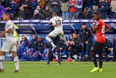 Joie de Dani Alves ( PSG ) - Thomas Tuchel ( entraineur PSG ) FOOTBALL : Stade Rennais vs Paris Saint Germain - Finale Coupe de France - 27 04 2019 FedericoPestellini Panoramic 