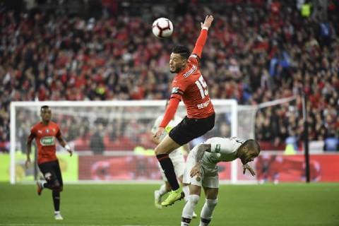 Remy Bensebaini vs Alves Daniel FOOTBALL : Finale de la Coupe de France Rennesvs PSG 27 04 2019 MAO Panoramic 