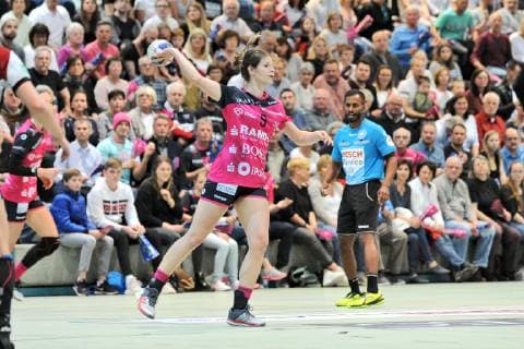 Patricia Kovacs (TusSies Metzingen 9) TusSies Metzingen, Handball, HBF Ligaspiel , 27.04.2019, Foto:TBaur Eibner TusSies Metzingen vs.HSG Bensheim Auerbach Metzingen Copyright: xEIBNER TobiasxBaurx EP_TBR
