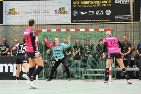 Madita Kohorst (TusSies Metzingen 15) im Tor TusSies Metzingen, Handball, HBF Ligaspiel , 27.04.2019, Foto:TBaur Eibner TusSies Metzingen vs.HSG Bensheim Auerbach Metzingen Copyright: xEIBNER TobiasxBaurx EP_TBR