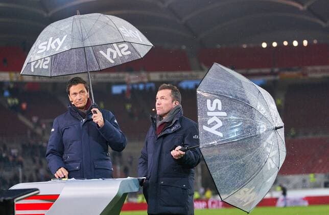 Sebastian HELLMANN, Sky Moderator presenter, Lothar Matthaeus Sky expert in an interview, VFB STUTTGART - BORUSSIA MÖNCHENGLADBACH 1-0 - DFL REGULATIONS PROHIBIT ANY USE OF PHOTOGRAPHS as IMAGE SEQUENCES and or QUASI-VIDEO - DFL 1.German Soccer League , Stuttgart, April 27, 2019, Season 2018 2019, matchday 31, Photographer: Peter Schatz