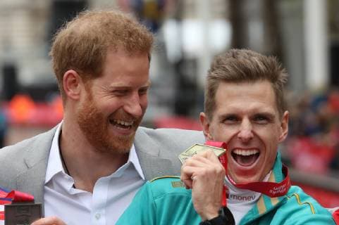 28 04 2019. London, United Kingdom. Prince Harry with the winners of the 2019 London Marathon .  xStephenxLockx xixImagesx IIM-19607-0026