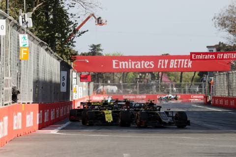 Photo4 LaPresse 28 04 2019 Baku, Azerbaijan Grand Prix Formula One Azerbaijan 2019 In the pic: Nico Hulkenberg (GER) Renault Sport F1 Team RS19 and Kevin Magnussen (DEN) Haas F1 Team VF-19  Copyright: xPhoto4 LaPressex