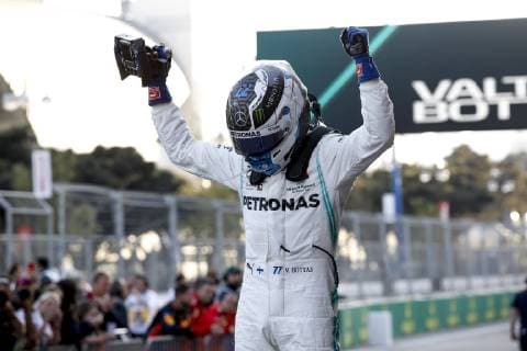 Formel 1, GP Aserbaidschan, Sieger Valtteri Bottas Motorsports: FIA Formula One World Championship WM Weltmeisterschaft 2019, Grand Prix of Azerbaijan, 77 Valtteri Bottas (FIN, Mercedes AMG Petronas Motorsport), Baku Azerbaijan