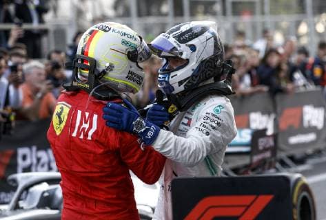 Motorsports: FIA Formula One World Championship WM Weltmeisterschaft 2019, Grand Prix of Azerbaijan, 5 Sebastian Vettel (GER, Scuderia Ferrari Mission Winnow), 77 Valtteri Bottas (FIN, Mercedes AMG Petronas Motorsport), Baku Azerbaijan