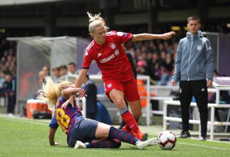 April 28, 2019 - Barcelona, Barcelona, Spain - Roord of Bayern de Munich and Hamraoui of Barcelona in action during UEFA Women s Champions League football match, between Barcelona and Bayern de Munich, April 28th, in Ministadi stadium in Barcelona, Spain. Soccer: UEFA Women s Champions League - Barcelona v Bayern de Munich - ZUMAa181 20190428_zaa_a181_054 Copyright: xAFP7x