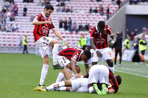 Joie - Pierre Lees Melou (OGC Nice) - Patrick Burner (OGC Nice) - Malang Sarr (OGC Nice) - Youcef Atal (OGC Nice) - Ihsan Sacko (OGC Nice) FOOTBALL : OGC Nice vs EA Guingamp - Ligue 1 conforama - Nice - 28 04 2019 NorbertScanella Panoramic 