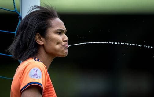 Wendie Renard of Olympique Lyonnais Feminin (FC Lyon) during the UEFA Women s Champions League semi-final 2nd leg match between Chelsea Women and Olympique Lyonnais Feminin at the Cherry Red Records Stadium, Kingston, England on 28 April 2019. Copyright: xAndyxRowlandx PMI-2789-0016