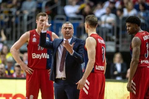 Basketball Berlin 28.04.2019 easyCredit-BBL 1. Bundesliga Saison 2018 2019 Alba Berlin - FC Bayern München Dejan Radonjic (München, Trainer) Petteri Koponen (München, No.08)