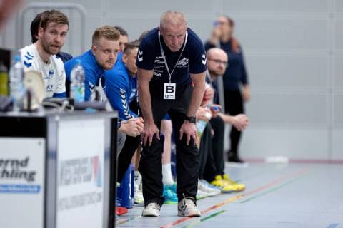 Lübbecke, Deutschland 28.04.2019: 2. Handball Bundesliga - 2018 2019 - TuS-N-Lübbecke vs. Dessau Roßlauer HV Uwe Jungandreas (Trainer Dessau) Lübbecke Nordrhein-Westfalen Deutschland Merkur Arena