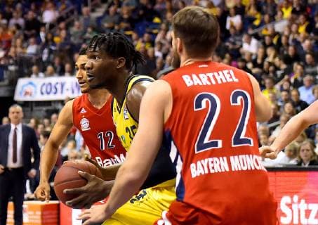 28.04.2019, xlakx, Basketball BBL, Alba Berlin - Bayern Muenchen emspor, v.l.Maodo Lo (Bayern Muenchen, 12),am Ball Landry Nnoko (Alba Berlin, 35),Danilo Barthel (Bayern Muenchen, 22) Berlin