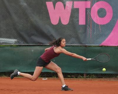 Tennis - WTO WIESBADEN TENNIS OPEN - 29.04.2019, Julie Gervais (FRA) gewinnt gegen Mina Hodzic (Foto GER) und qualifiziert sich fuer das Hauptfeld, - Frank Heinen rscp-photo.net