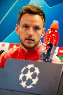 PLEASE REMOVE THIS PICTURE FROM YOUR SERVICE AND FILES FC Barcelona Barca s Croatian midfielder Ivan Rakitic speaks during a press conference PK Pressekonferenz held at the club s Joan Gamper sports city in Barcelona, Spain, 30 April 2019. FC Barcelona will face Liverpool in the UEFA Champions League s semifinals first leg match at the Camp Nou stadium on the upcoming 01 May. FC Barcelona press conference !ACHTUNG: NUR REDAKTIONELLE NUTZUNG!  Copyright: xEnricxFontcubertax GRAFCAT8083 20190430-636922432678012748