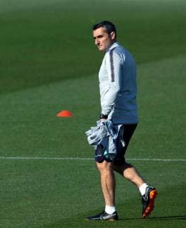 FC Barcelona Barca s head coach, Ernesto Valverde, leads a training session at the club s Joan Gamper sports city in Barcelona, Spain, 30 April 2019. FC Barcelona will face Liverpool in the UEFA Champions League s semifinals first leg match at the Camp Nou stadium on the upcoming 01 May. FC Barcelona training session !ACHTUNG: NUR REDAKTIONELLE NUTZUNG!  Copyright: xEnricxFontcubertax GRAF1133 20190430-636922499846708527