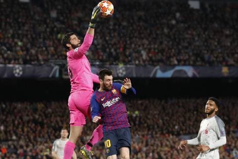 (l-r) Liverpool FC goalkeeper Alisson Becker, Lionel Messi of FC Barcelona Barca during the UEFA Champions League semi final match between FC Barcelona and Liverpool FC at Camp Nou on May 01, 2019 in Barcelona, Spain UEFA Champions League 2018 2019 xVIxVIxImagesx xMauricexvanxSteenxIVx 14343042