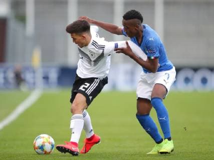 Germany v Italy UEFA EURO EM Europameisterschaft Fussball U17 U 17 Championship Mehmet-Can Aydin of Germany and Franco Tongya of Italy during the UEFA Euro U17 Championship match at Tallaght Stadium, Tallaght Content Not Available For UK Newspapers Copyright: xYannisxHalasx FIL-13210-0046