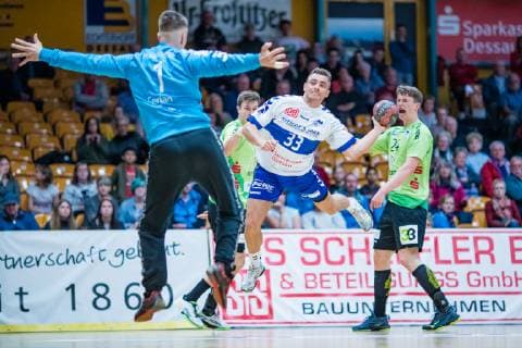 Mark Ferjan 1 (TV Emsdetten), Jan Zahradnicek 33 (Dessau-Rosslauer HV 06), Paul Kalk 14 (TV Emsdetten), Sven Wesseling 24 (TV Emsdetten) waehrend der Begegnung in der Handball 2. Bundesliga (Herren) - Saison 2018-2019 zwischen Dessau-Rosslauer HV 06 und TV Emsdetten in der Anhalt Arena am 5. May 2019 in Dessau-Rosslau, Sachsen Anhalt, Deutschland
