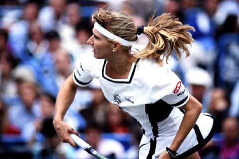 GRAF Stefanie Steffi GER Siegerin Frauen Finale Tennis US Open New York 1993 am 11. September 1993 in New York *** GRAF Stefanie Steffi GER Winner Womens Final Tennis US Open New York 1993 on 11 September 1993 in New York 