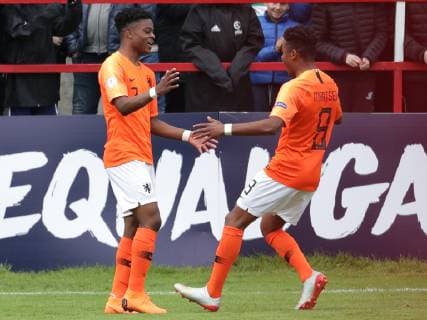 Netherlands v England UEFA EURO EM Europameisterschaft Fussball U17 U 17 Championship Sontje Hansen of Netherlands celbrates after scoring his team s third goal during the UEFA Euro U17 Championship match at Tolka Park, Drumcondra Content Not Available For UK Newspapers Copyright: xYannisxHalasx FIL-13221-0018