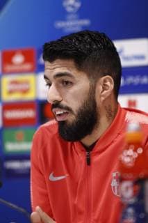 6th May 2019, Liverpool, England; UEFA Champions League football, FC Barcelona Barca press conference PK Pressekonferenz and training session ahead of their semi final 2nd leg fixture against Liverpool; Luis Suarez of Barcelona speaking to the media  ActionPlus12131913 AlanxMartin