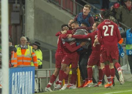 Liverpool, United Kingdom, 07.05.2019, UEFA Champions League - 2018 19 Season, Halbfinale, 2. Runde, FC Liverpool - FC Barcelona Barca Georginio Wijnaldum (Liverpool) celebrates his goal with team mates ( DeFodi056