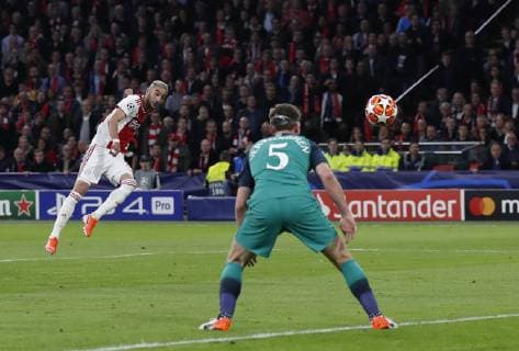Hakim Ziyech of Ajax scores their second goal of the match during the UEFA Champions League match at the Johan Cruyff Arena, Amsterdam. Picture date: 8th May 2019. Picture credit should read: David Klein Sportimage EDITORIAL USE ONLY. No use with unauthorised audio, video, data, fixture lists, club league logos or live services. Online in-match use limited to 120 images, no video emulation. No use in betting, games or single club league player publications. SPI-0075-0038