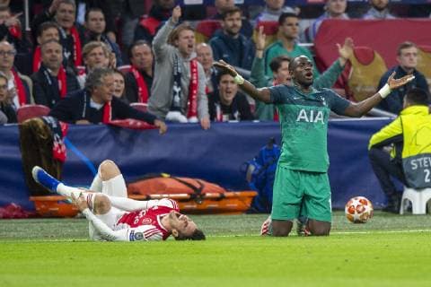 Champions League 2018-2019 Ajax - Tottenham Hotspur Semi Final 08-05-2019: Voetbal: Ajax v Tottenham Hotspur: Amsterdam Nicolas Tagliafico of Ajax, Moussa Sissoko of Tottenham Hotspur