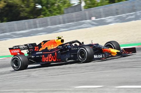 10.05.2019, xekx, FIA Formel 1, Großer Preis von Spanien 2019 - Freies Training emspor, Pierre Gasly (Aston Martin Red Bull Racing) (DFL DFB REGULATIONS PROHIBIT ANY USE OF PHOTOGRAPHS as IMAGE SEQUENCES and or QUASI-VIDEO) Barcelona