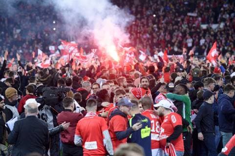 ILLUSTRATION - SUPPORTERS - JOIE - FUMIGENES FOOTBALL : Brest vs Niort - Dominos Ligue 2 - 10 05 2019 FEP Panoramic 