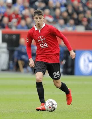 Leverkusen, Bayarena, 11.05.19: Kai Havertz (Bayer 04 Leverkusen) am Ball im Spiel der 1. Bundesliga zwischen Bayer 04 Leverkusen vs. FC Schalke 04 in der Saison 2018 2019. DFL regulations prohibit any use of photographs as image sequences and or quasi-video *** Leverkusen Bayarena 11 05 19 Kai Havertz Bayer 04 Leverkusen on the ball in the game of the 1 Bundesliga between Bayer 04 Leverkusen vs FC Schalke 04 in the season 2018 2019 DFL regulations prohibit any use of photographs as image sequences and or quasi video