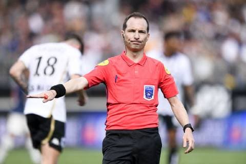 Florent BATTA (ARBITRE) FOOTBALL : Angers vs Paris SG - Ligue 1 Conforama - 11 05 2019 AnthonyBIBARD FEP Panoramic 