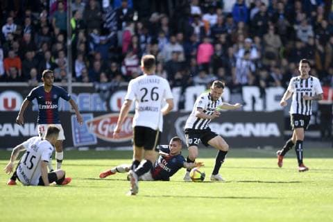06 MARCO VERRATTI (PSG) - 20 FLAVIEN TAIT (SCO) - FAUTE FOOTBALL : Angers vs Paris SG - Ligue 1 Conforama - 11 05 2019 AnthonyBIBARD FEP Panoramic 