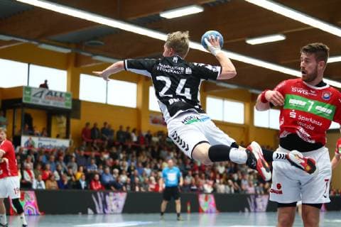 Torwurf von Christopher Rix (Hamburg) TV Huettenberg vs HSV Hamburg, Handball, 2. Bundesliga, 11.05.2019 TV Huettenberg vs HSV Hamburg, Handball, 2. Bundesliga, 11.05.2019 Huettenberg Copyright: xEIBNER RenexWeissx EP_RWS