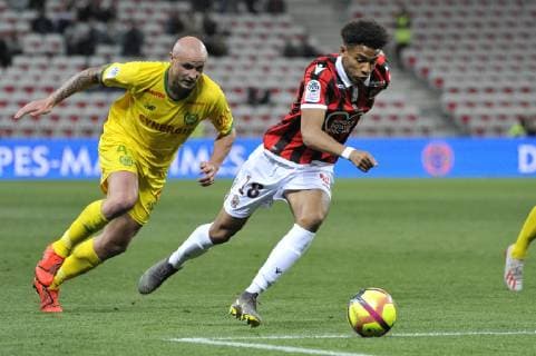 Ihsan Sacko (OGC Nice) - Nicolas Palois (FC Nantes) FOOTBALL : OGC Nice vs FC Nantes - Ligue 1 conforama - Nice - 11 05 2019 NorbertScanella Panoramic 