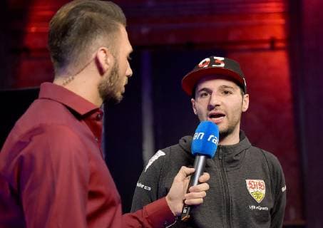 12.05.2019, xlakx, Esports VBL, Grand Final - in Berlin 2019 emspor, v.l.im Interview Erhan DrErhano Kayman, E-Sportler, steht beim Grand Final der Virtual Bundesliga (VBL) im Westhafen Event & Convention Center. (DFL DFB REGULATIONS PROHIBIT ANY USE OF PHOTOGRAPHS as IMAGE SEQUENCES and or QUASI-VIDEO) Berlin *** 12 05 2019 xlakx Esports VBL Grand Final in Berlin 2019 emspor v l interview Erhan DrErhano Kayman E Athlete stands at the Grand Final of the Virtual Bundesliga VBL at the Westhafen Event Convention Center DFL DFB REGULATIONS PROHIBIT ANY USE OF PHOTOGRAPHS as IMAGE SEQUENCES and or QUASI VIDEO Berlin