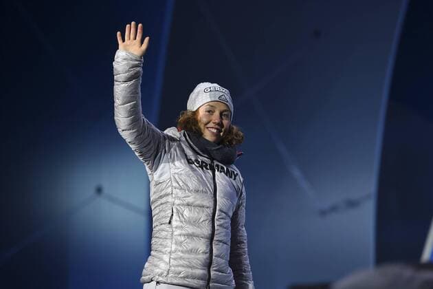 Laura DAHLMEIER beendet mit 25 ihre Karriere. Archivfoto: Laura DAHLMEIER (GER) Jubel,Freude,Begeisterung, Biathlon,15 km Einzel der Frauen,Siegerehrung,Victory Ceremony,PyeongChang Olympic Medals Plaza am 16.02.2018. Olympische Winterspiele 2018, vom 09.02. - 25.02.2018 in PyeongChang Suedkorea. Â *** Laura DAHLMEIER ends her career with 25 archive photo Laura DAHLMEIER Jubel, joy, enthusiasm, biathlon, 15 km single of the women, award ceremony, Victory Ceremony, PyeongChang Olympic Medals Plaza on 16 02 2018 Olympic Winter Games 2018, from 09 02 25 02 2018 in PyeongChang South Korea Â