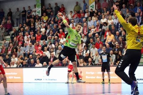 Dirk Holzner (TV Emsdetten 22) frei vorm Tor, ASV Hamm-Westfalen vs TV Emsdetten, Handball, 2. Bundesliga, 17.05.2019, ASV Hamm-Westfalen vs TV Emsdetten, Handball, 2. Bundesliga, 17.05.2019 Hamm Copyright: xEIBNER JanxStrohdiekx EP_JSK