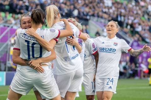 Jubel, celebration bei Olympique Lyon über das 0:1 durch Dzsenifer Marozsan (Olympique Lyon, 10); Tor, goal, Torerfolg, Aktion, 18.05.2019, Budapest, Fußball, Frauen, UEFA Women s Champions League, Olympique Lyon - FC Barcelona, Barca