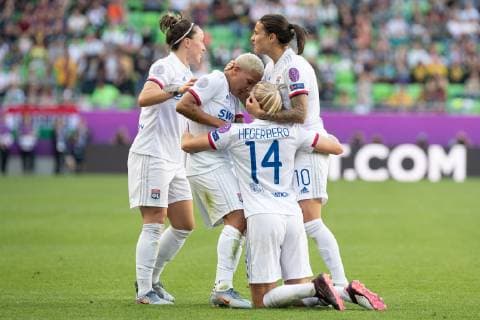 Jubel, celebration bei Olympique Lyon über das 0:2 durch Ada Hegerberg (Olympique Lyon,14 ), 18.05.2019, Budapest, Fußball, Frauen, UEFA Women s Champions League, Olympique Lyon - FC Barcelona, Barca