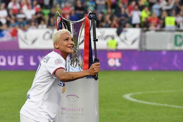 Shanice van de Sanden of Olympique Lyonnais womenwith UEFA Womens Champions League trophy during the UEFA Women s Champions League final match between Olympique Lyonnais women v FC Barcelona, Barca women on May 18, 2018 at Ferencvaros Stadium in Budapest, Hungary UEFA Women s Champions League 2018 2019 xVIxVIxImagesx xGerritxvanxKeulenxIVx 14497493