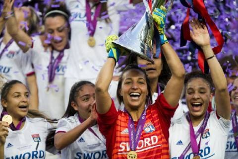18th May 2019, Groupama Arena, Budapest, Hungary; UEFA Womens Champions League Final, Lyon versus Barcelona; Goalkeeper Sarah Bouhaddi and the players of Lyon celebrate their victory  ActionPlus12135800 NikolaxKrstic
