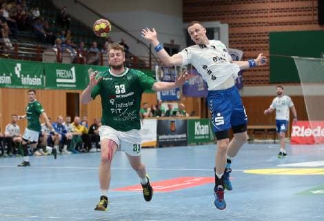 v.li.: Michael Schulz (DJK Rimpar Wölfe), Kevin Roch (EHV Aue), 18.05.2019, Würzburg, DKB 2. Handball-Bundesliga, DJK Rimpar Wölfe - EHV Aue