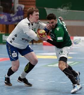 v.li.: Petr Slachta (EHV Aue), Benedikt Brielmeier (DJK Rimpar Wölfe), 18.05.2019, Würzburg, DKB 2. Handball-Bundesliga, DJK Rimpar Wölfe - EHV Aue