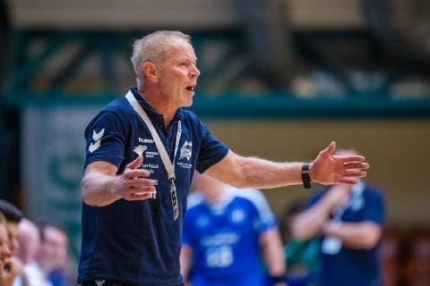 Trainer Uwe Jungandreas (Dessau-Rosslauer HV 06) waehrend der Begegnung in der Handball 2. Bundesliga (Herren) - Saison 2018-2019 zwischen Dessau-Rosslauer HV 06 und TSV Bayer Dormagen in der Anhalt Arena am 19. May 2019 in Dessau-Rosslau, Sachsen Anhalt, Deutschland